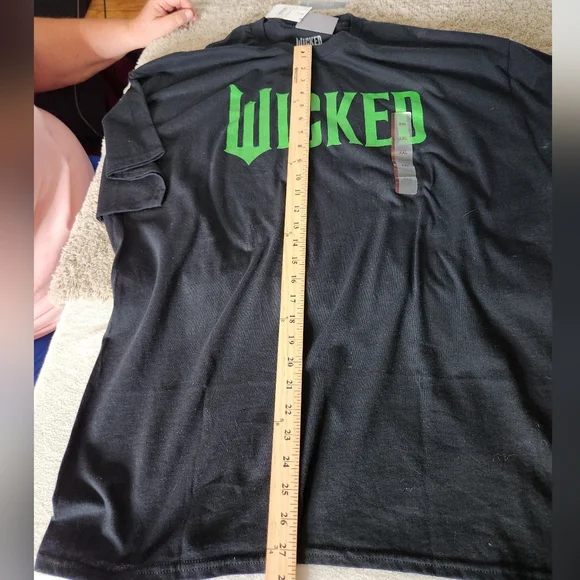 Wicked T-Shirt - Picture 9 of 10